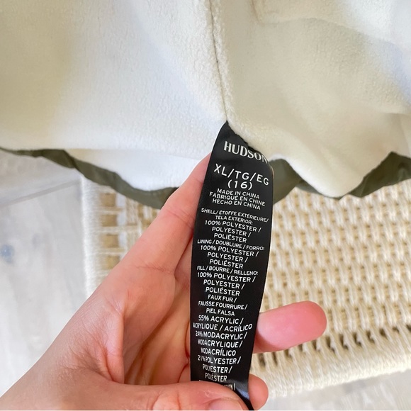 Hudson Kids Unisex Fur Hood Winter Moss Long Puffer Jacket/Sz: XL - Picture 3 of 14